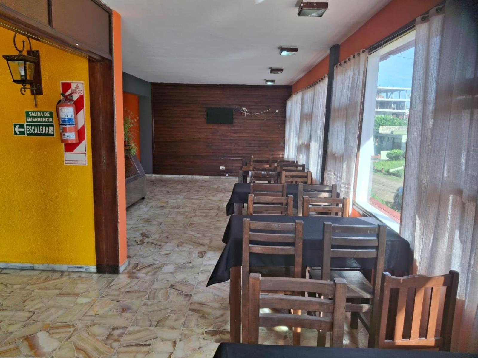 Hotel Monte Castello Villa Gesell Bagian luar foto