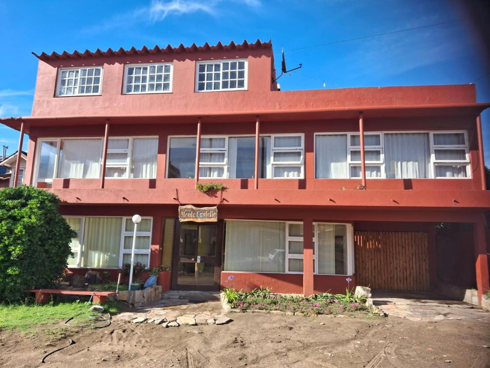 Hotel Monte Castello Villa Gesell Bagian luar foto