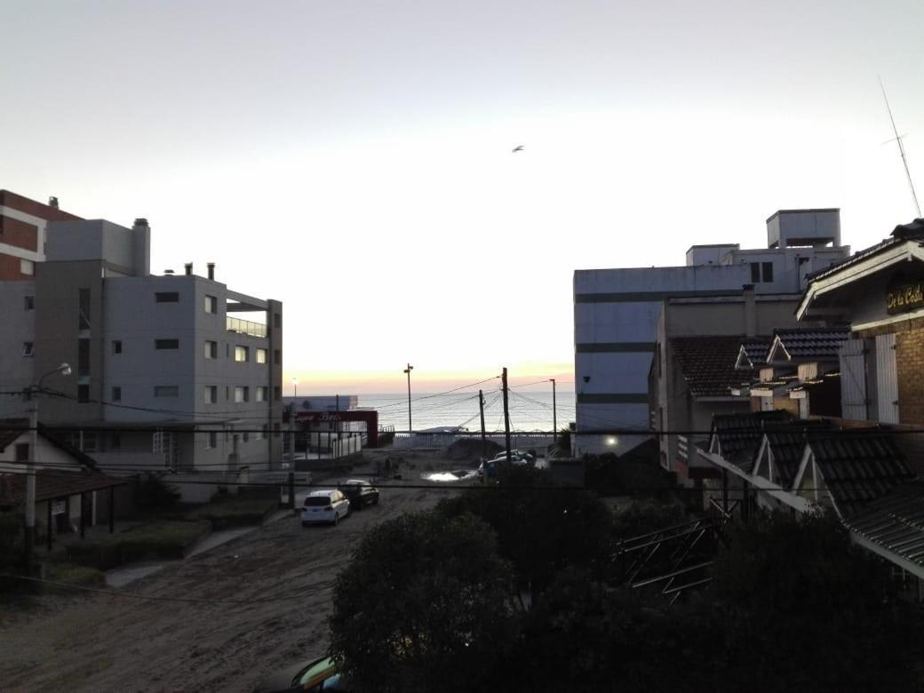 Hotel Monte Castello Villa Gesell Bagian luar foto